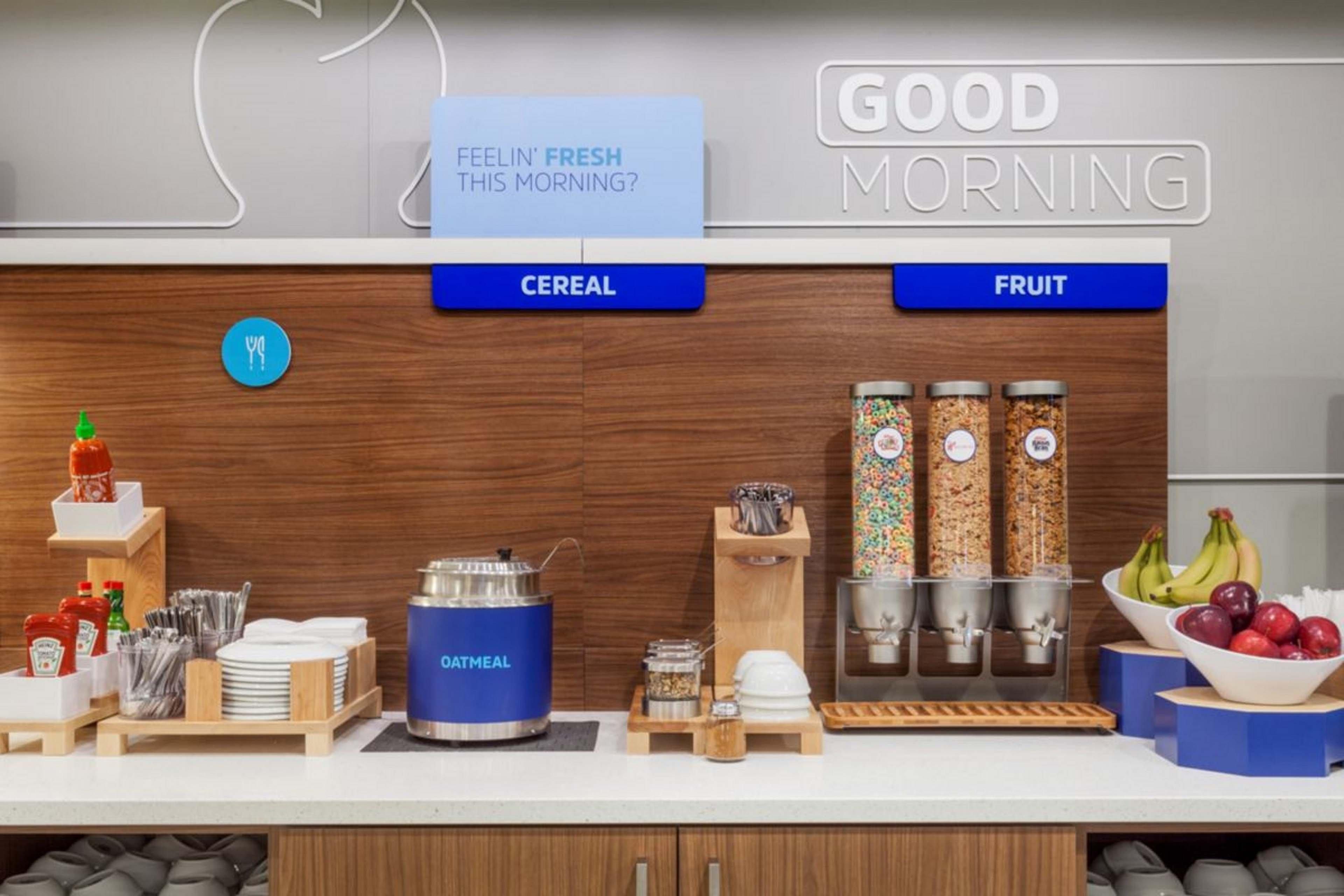 Holiday Inn Express & Suites - Oxford By Ihg Dış mekan fotoğraf