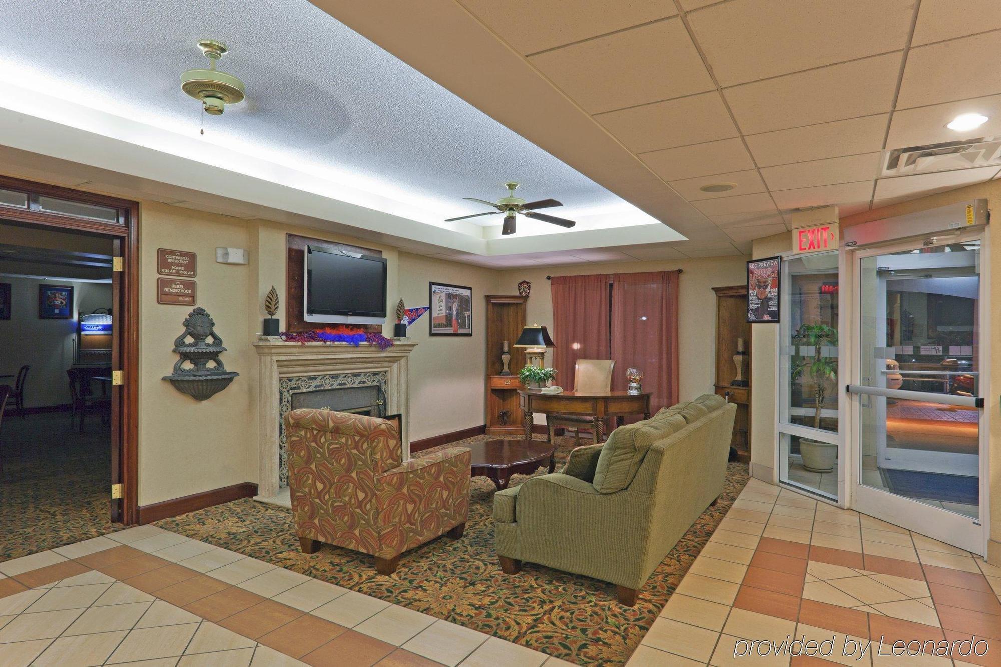 Holiday Inn Express & Suites - Oxford By Ihg Dış mekan fotoğraf